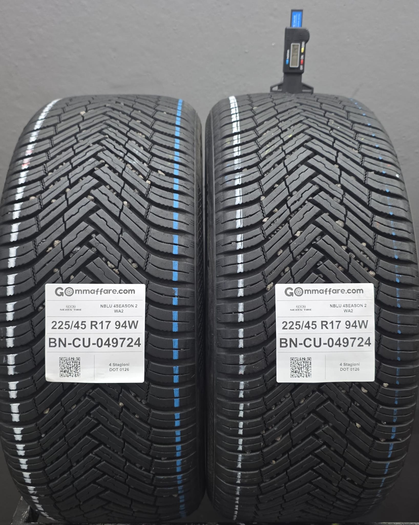 Nexen Tire NBLU 4SEASON 2 WA2 225/45 R17